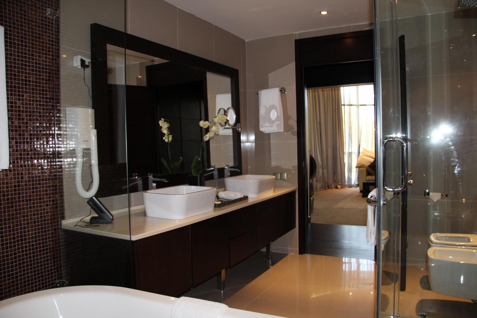 Donatello Boutique Hotel Almaty Esterno foto