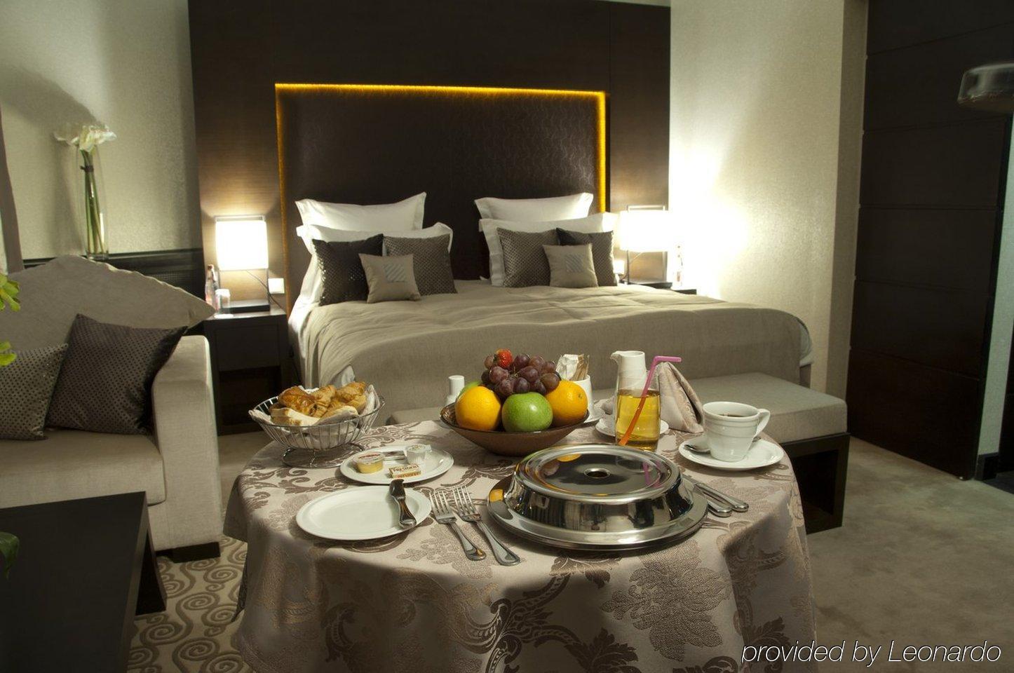 Donatello Boutique Hotel Almaty Esterno foto