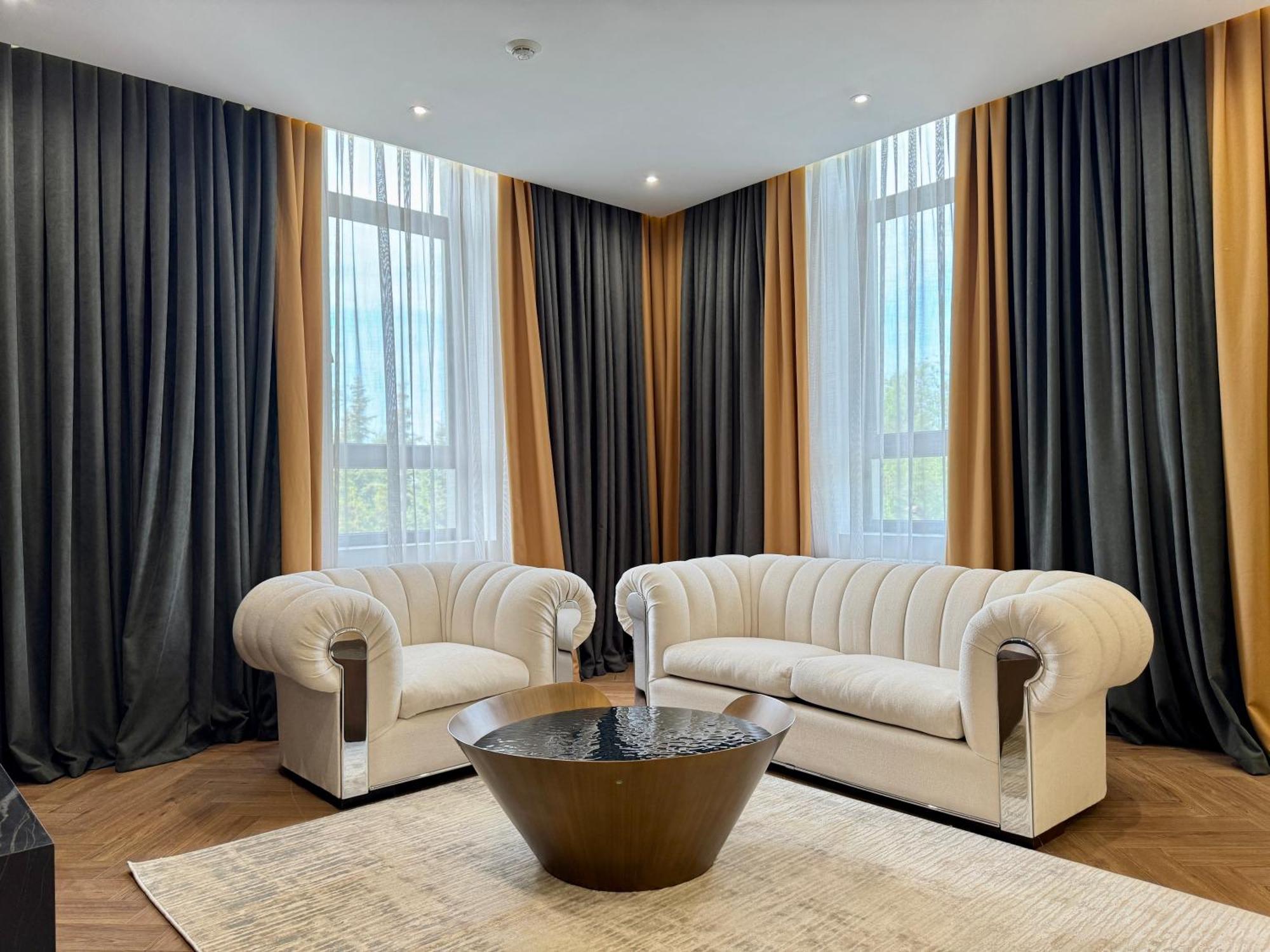 Donatello Boutique Hotel Almaty Esterno foto