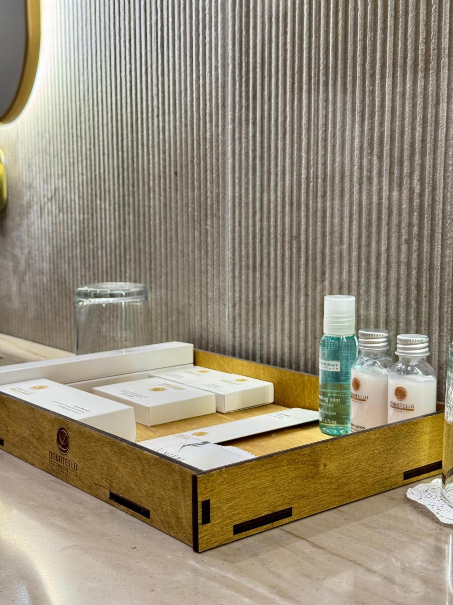 Donatello Boutique Hotel Almaty Esterno foto