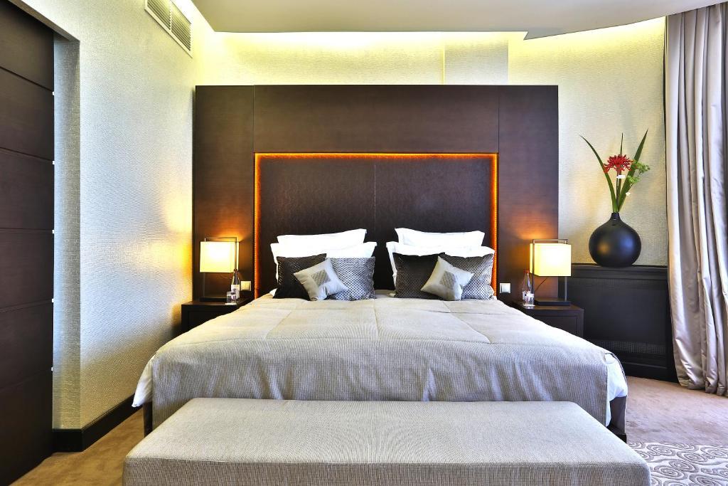 Donatello Boutique Hotel Almaty Esterno foto