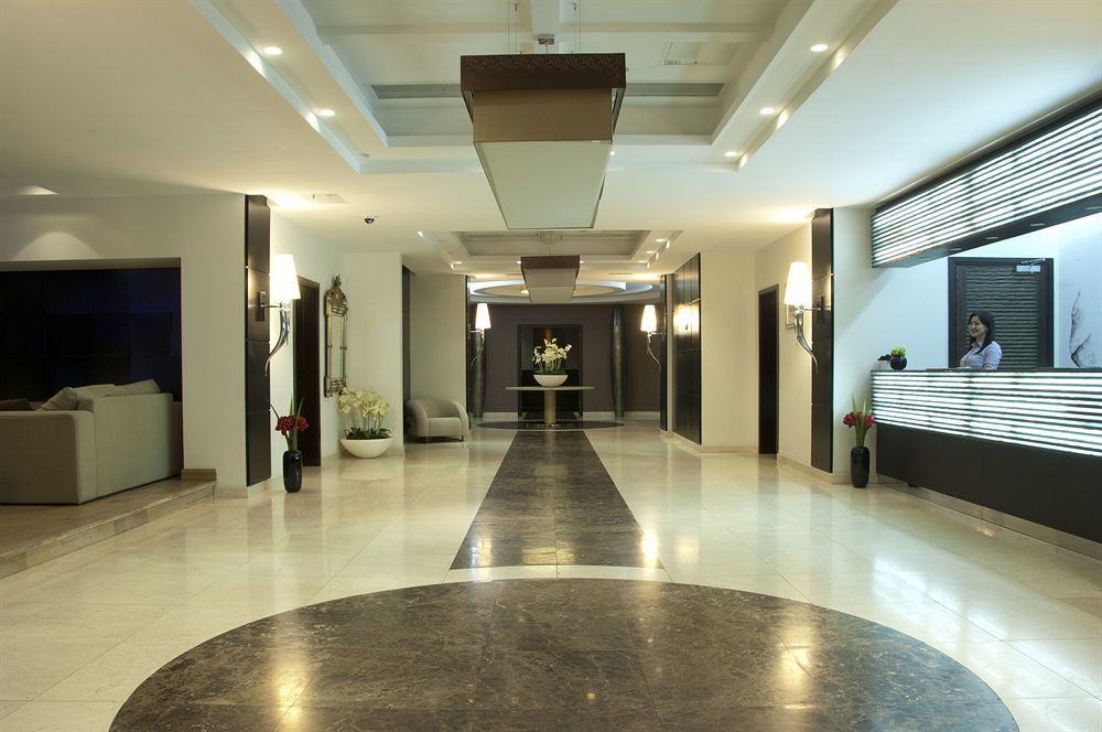 Donatello Boutique Hotel Almaty Esterno foto
