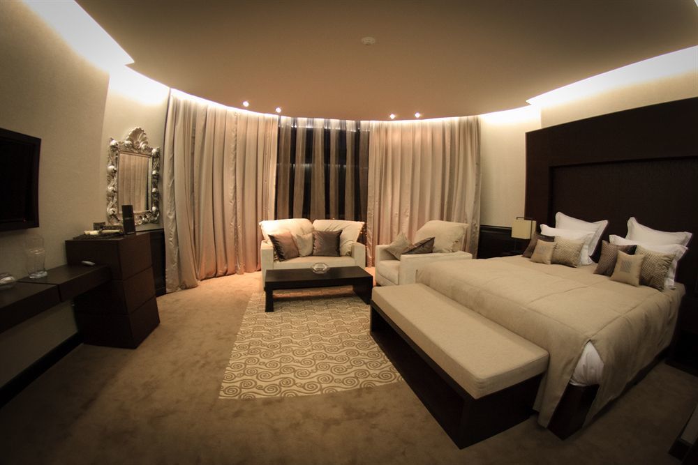 Donatello Boutique Hotel Almaty Esterno foto